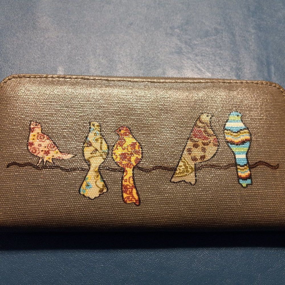 Mariposa Wallet - Picture 1 of 8